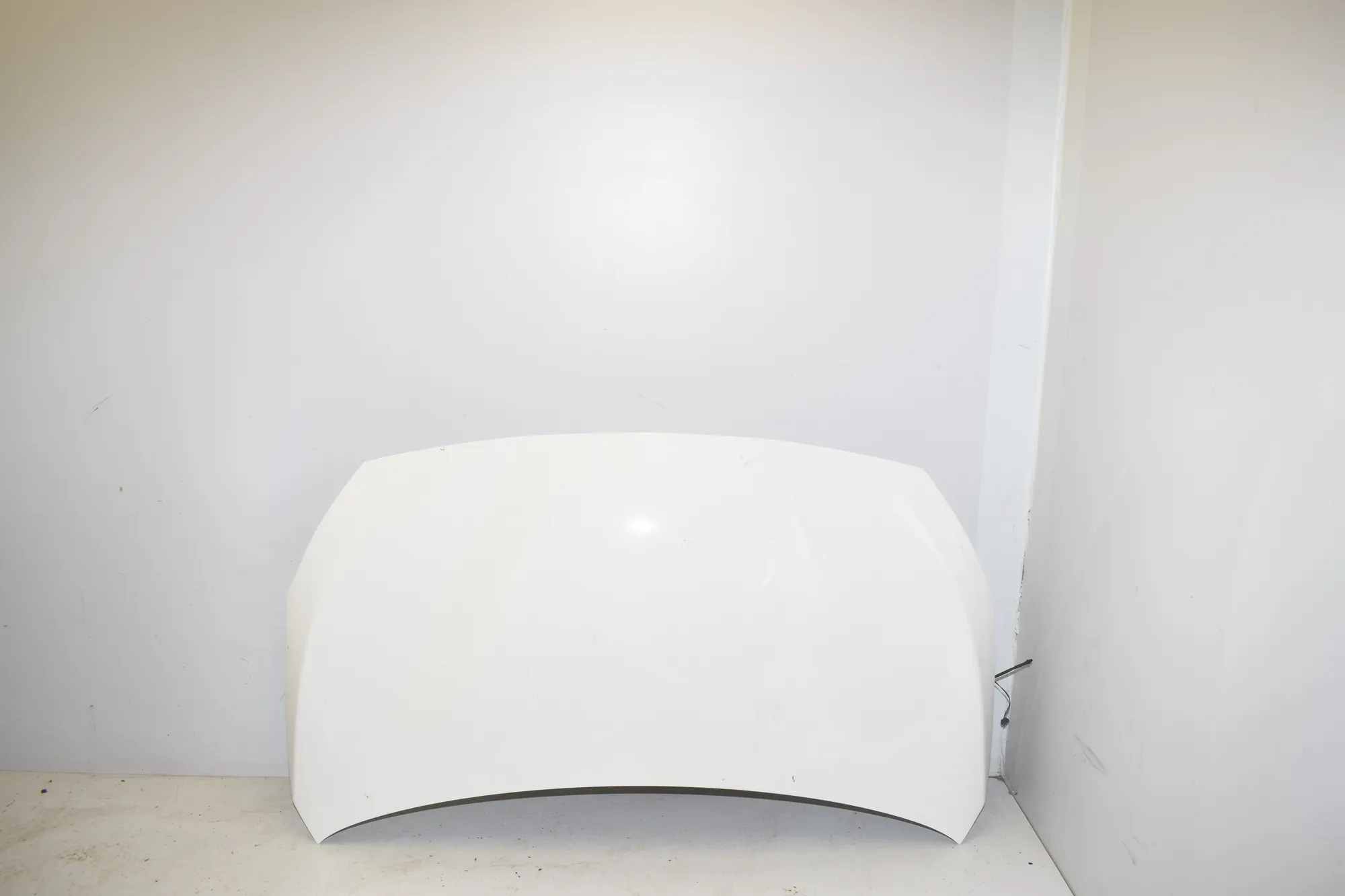 Bonnet Hood · BMW 2 Gran Tourer (F46) BMW 2 Gran Tourer (F46) 220 d xDrive 2018 – 2