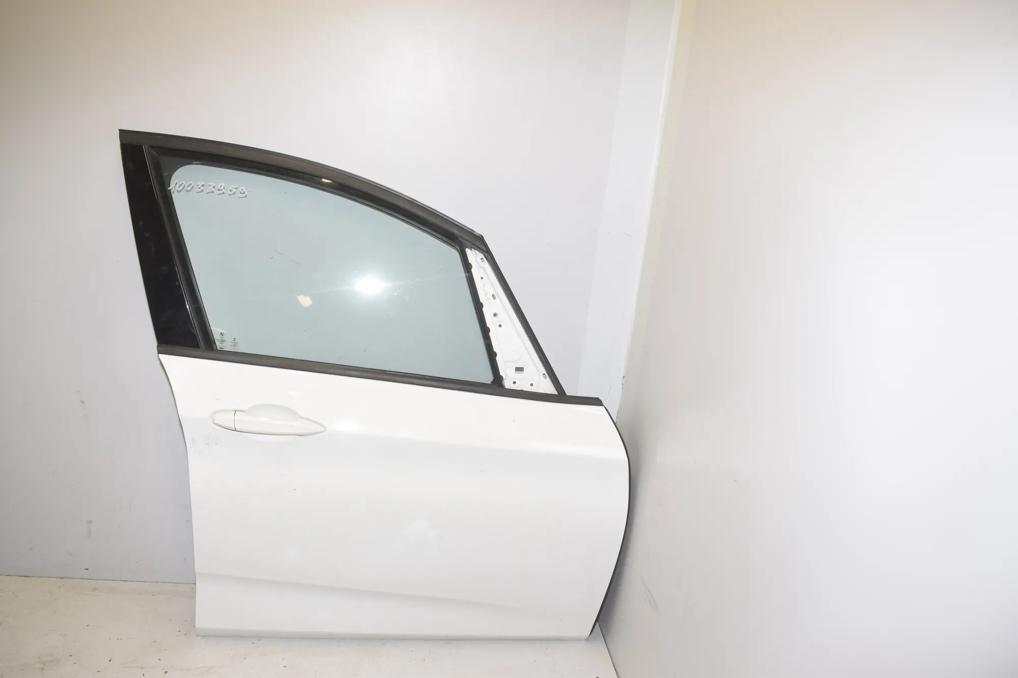 Front Right Door · BMW 2 Gran Tourer (F46) BMW 2 Gran Tourer (F46) 220 d xDrive 2018 – 3