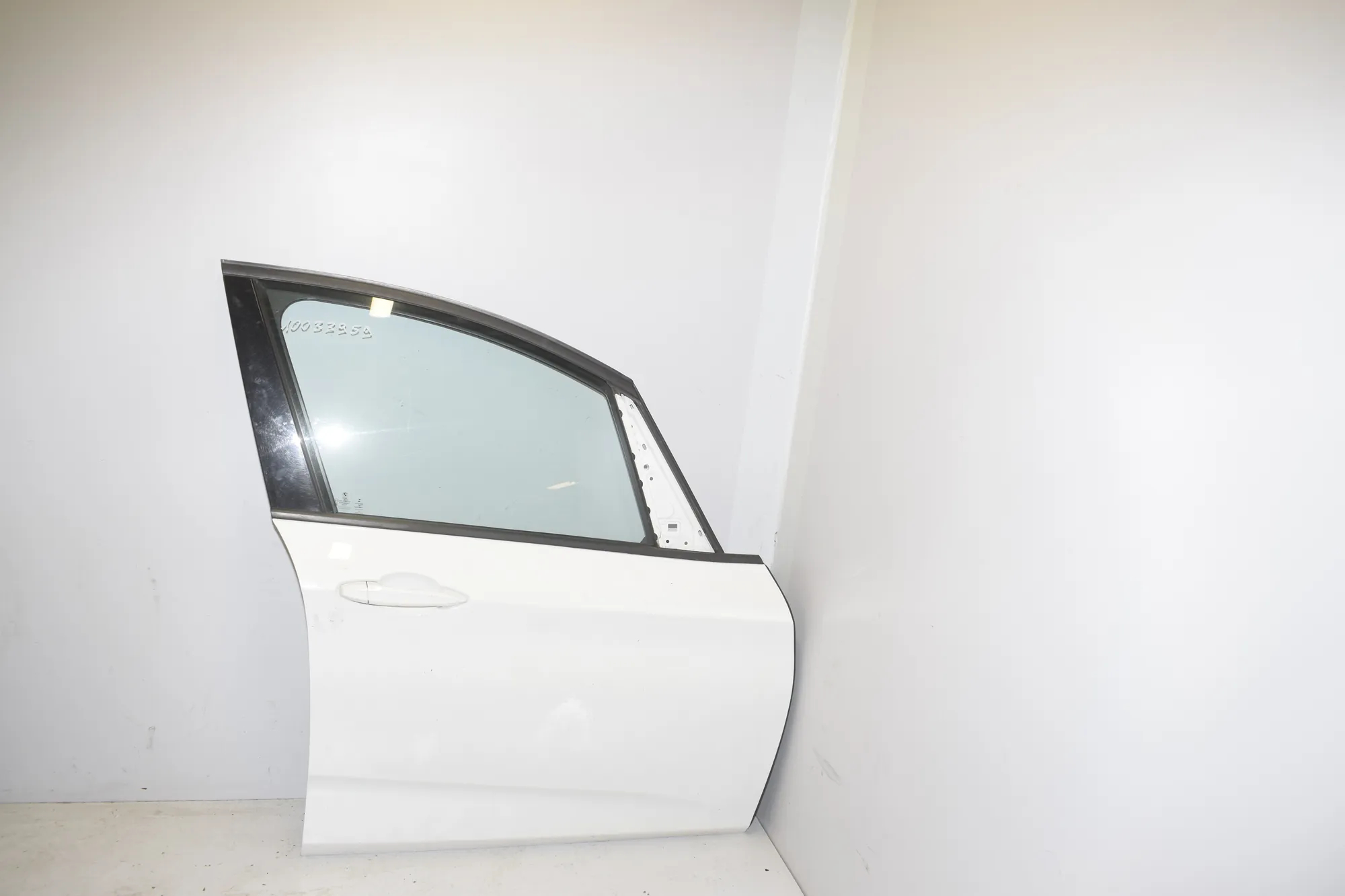 Front Right Door · BMW 2 Gran Tourer (F46) BMW 2 Gran Tourer (F46) 220 d xDrive 2018 – 2
