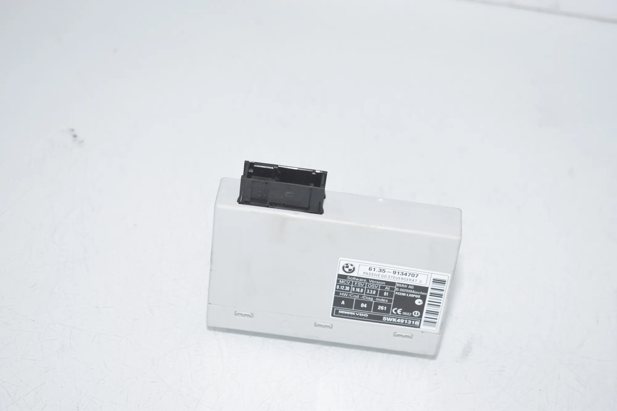 Keyless Control Unit – OEM 9134707 · BMW X5 (E70) BMW X5 (E70) xDrive 40 d 2011 – 3