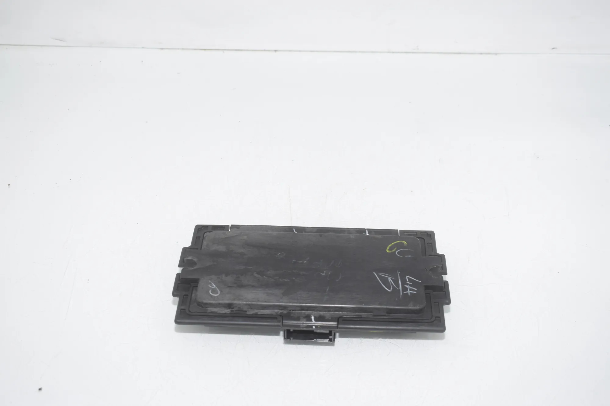 Headlight Control Unit – OEM 9242523 · BMW X5 (E70) BMW X5 (E70) xDrive 40 d 2011