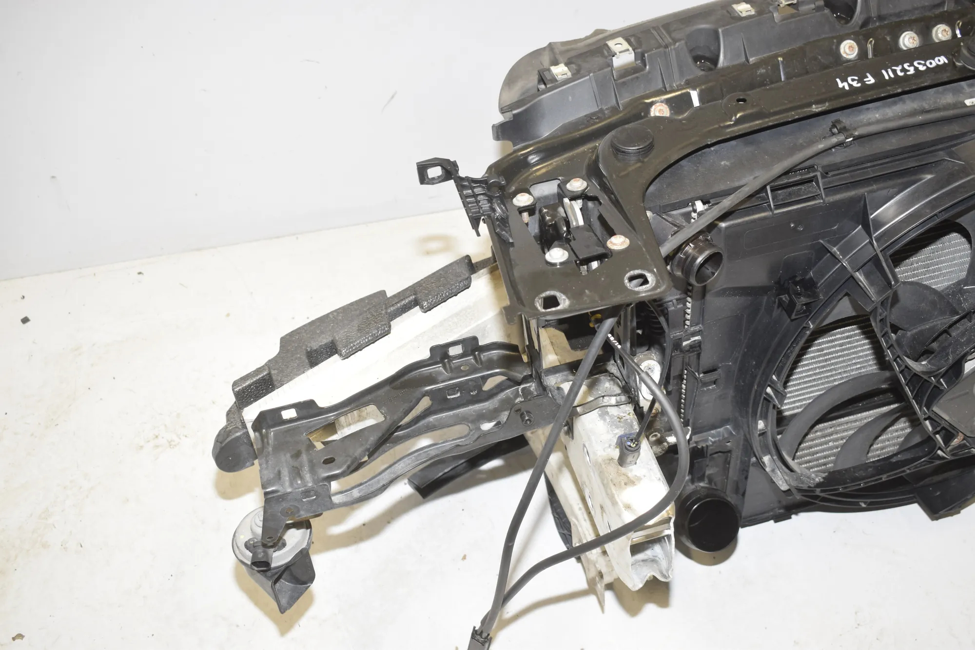 Slam Panel Frame Kit – OEM 17117600543 · BMW 3 Gran Turismo (F34) BMW 3 Gran Turismo (F34) 320 d 2014 – 12