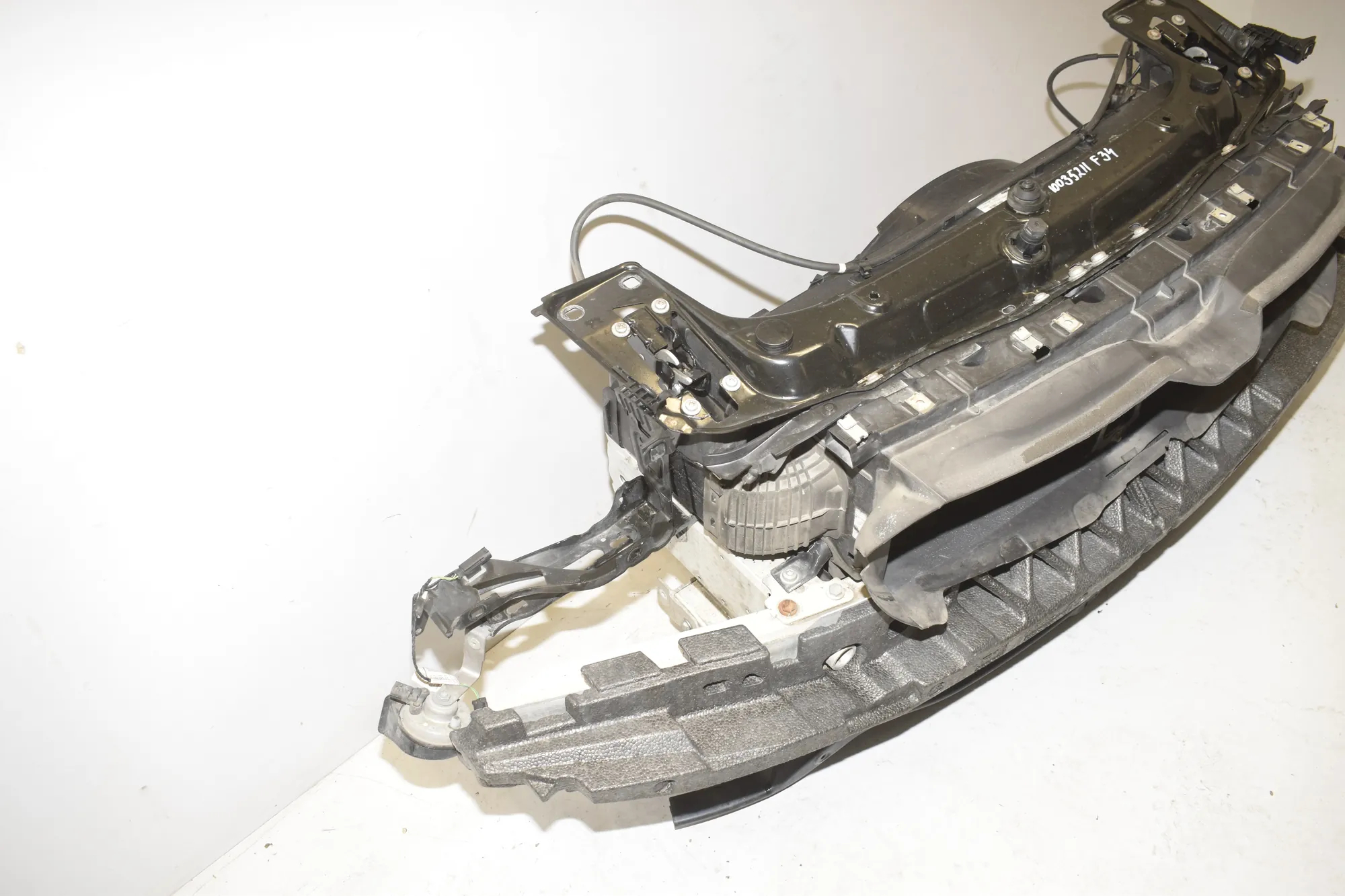 Slam Panel Frame Kit – OEM 17117600543 · BMW 3 Gran Turismo (F34) BMW 3 Gran Turismo (F34) 320 d 2014 – 6