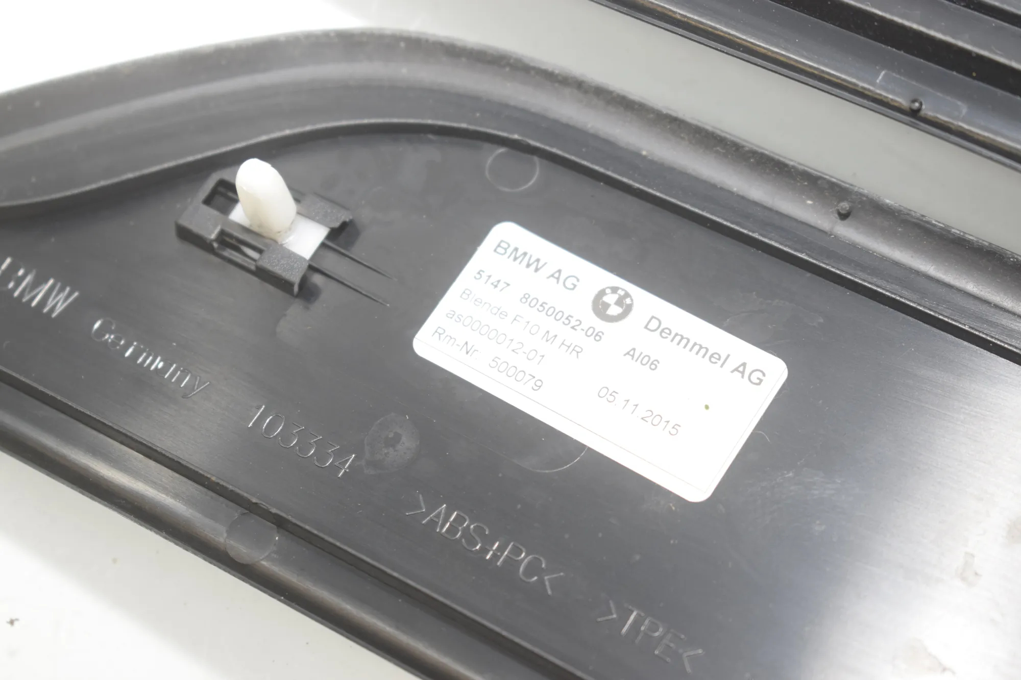 Door Sill Trim Kit – OEM 8050052 · BMW 5 Touring (F11) BMW 5 Touring (F11) M 550 d xDrive 2015 – 5