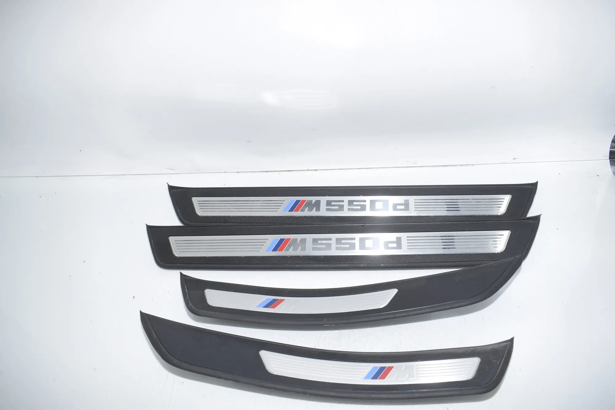 Door Sill Trim Kit – OEM 8050052 · BMW 5 Touring (F11) BMW 5 Touring (F11) M 550 d xDrive 2015 – 2