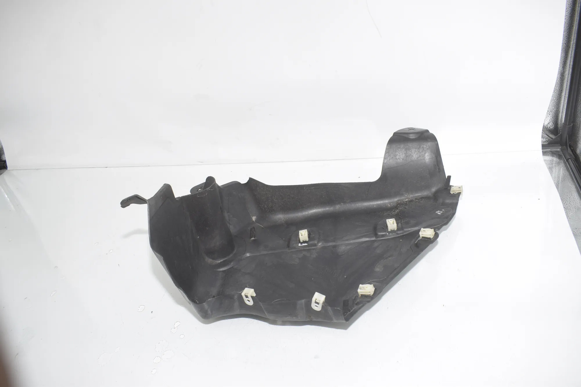 Rear Left Underbody Cover – OEM 9477422 · BMW 3 Touring (G21) (2019 - -) 318 i 2023 – 2