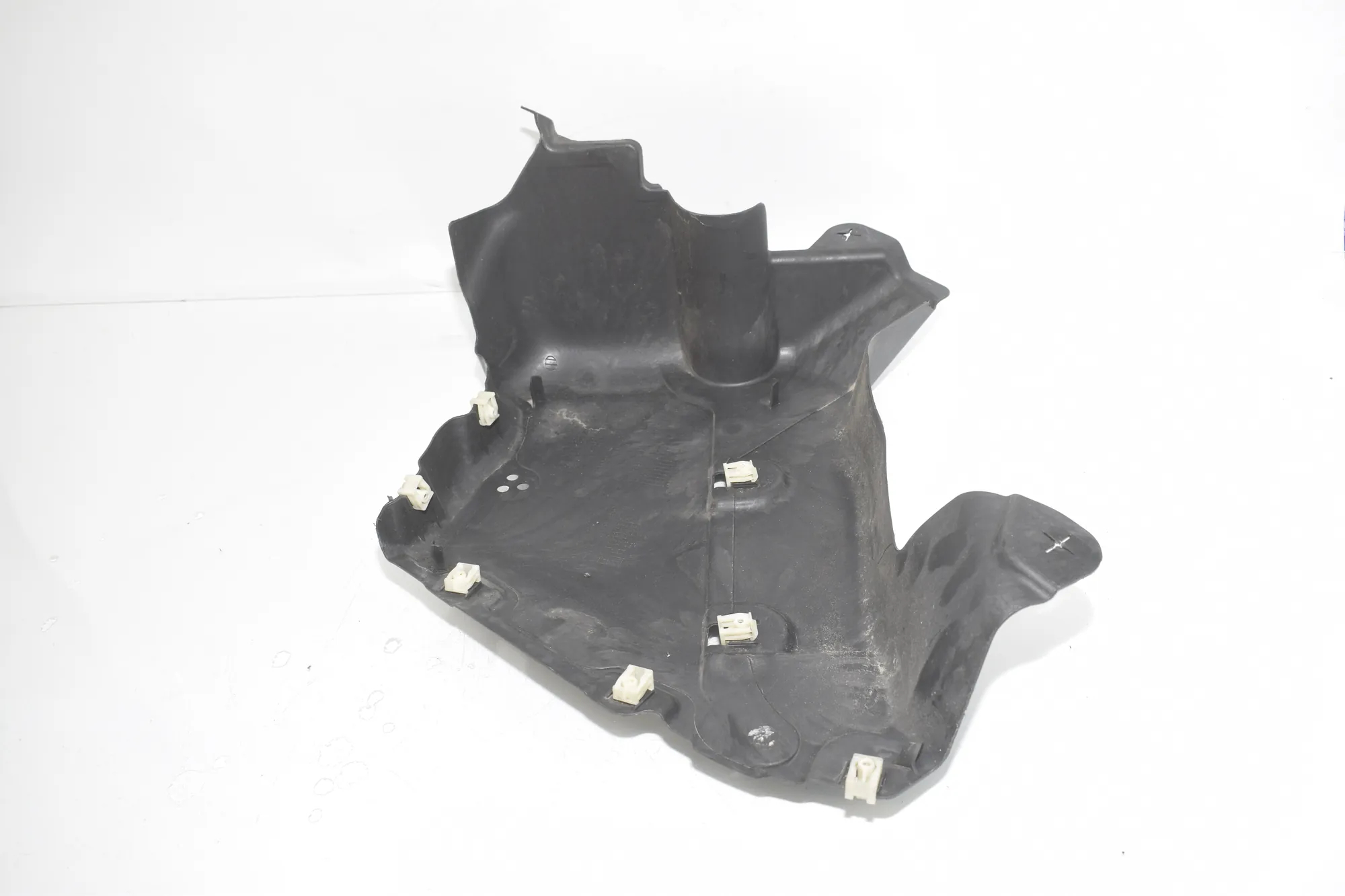 Rear Left Underbody Cover – OEM 9477422 · BMW 3 Touring (G21) (2019 - -) 318 i 2023 – 3