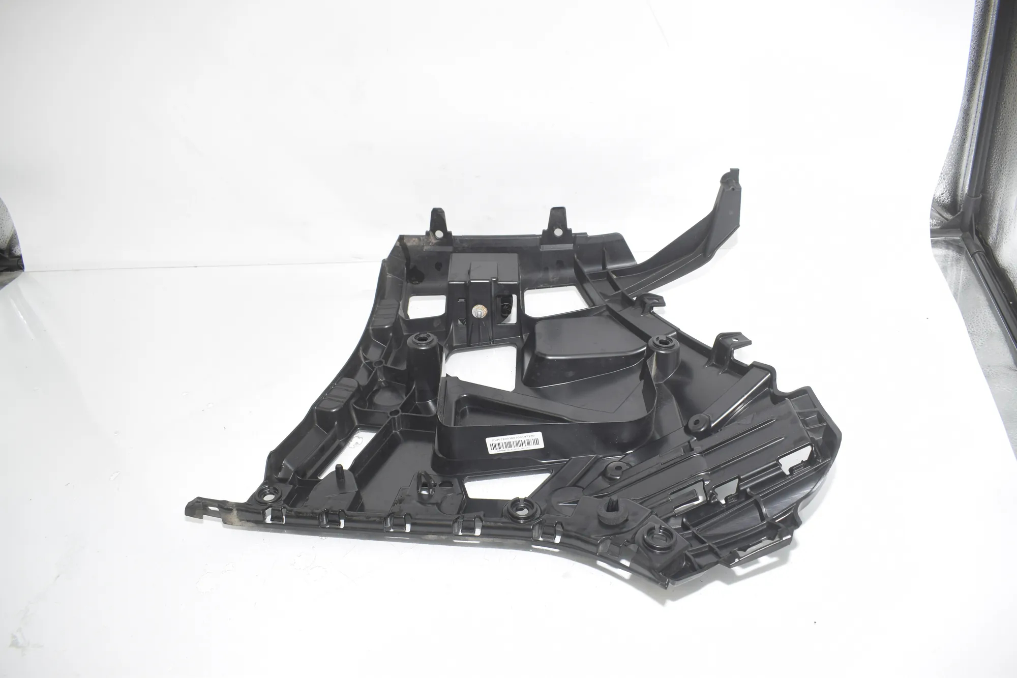 Rear Left Bumper Bracket – OEM 5A1CC65 · BMW 3 Touring (G21) (2019 - -) 318 i 2023 – 2