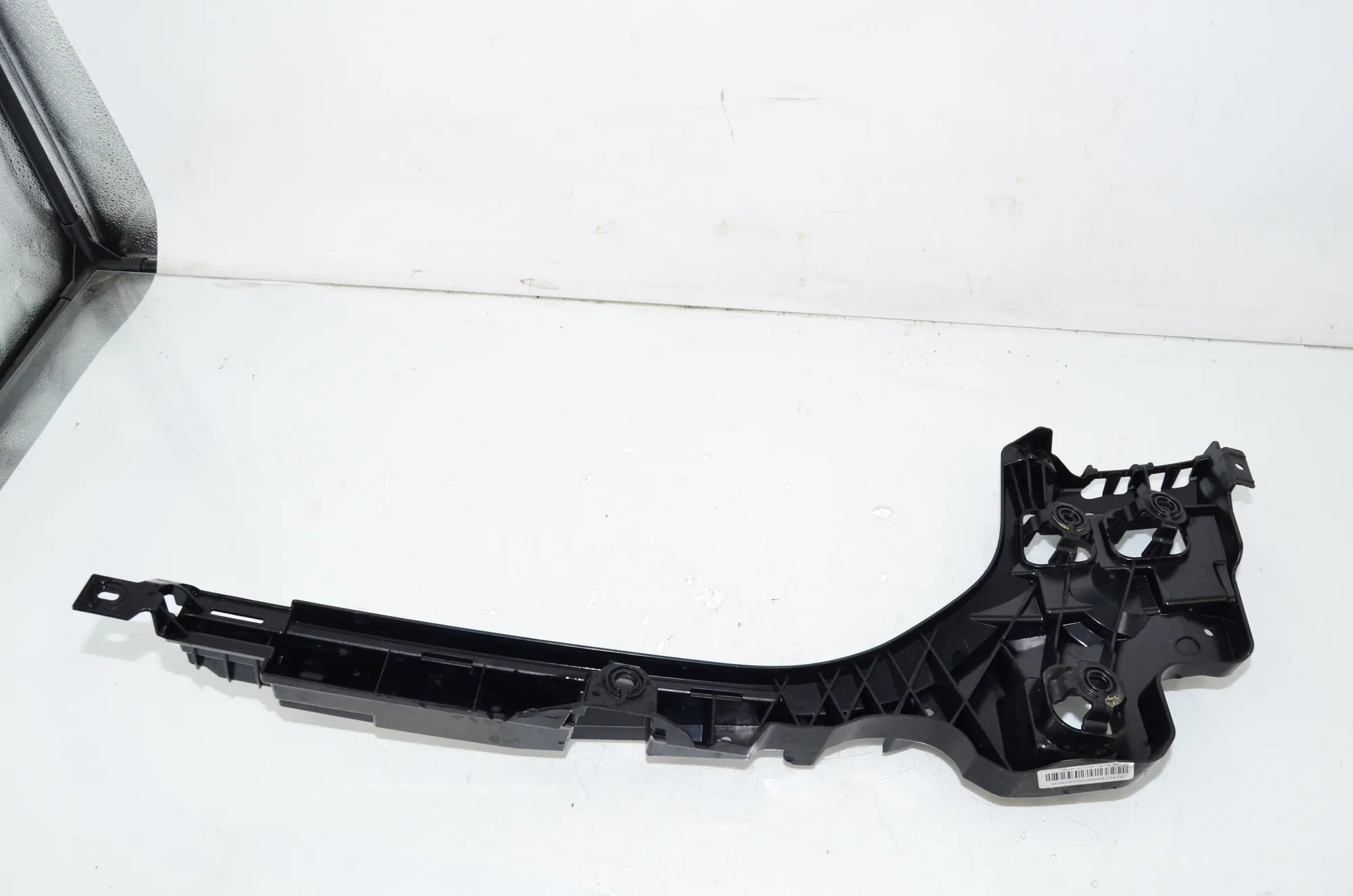 Rear Left Bumper Bracket – OEM 5A1CC61 · BMW 3 Touring (G21) (2019 - -) 318 i 2023 – 3