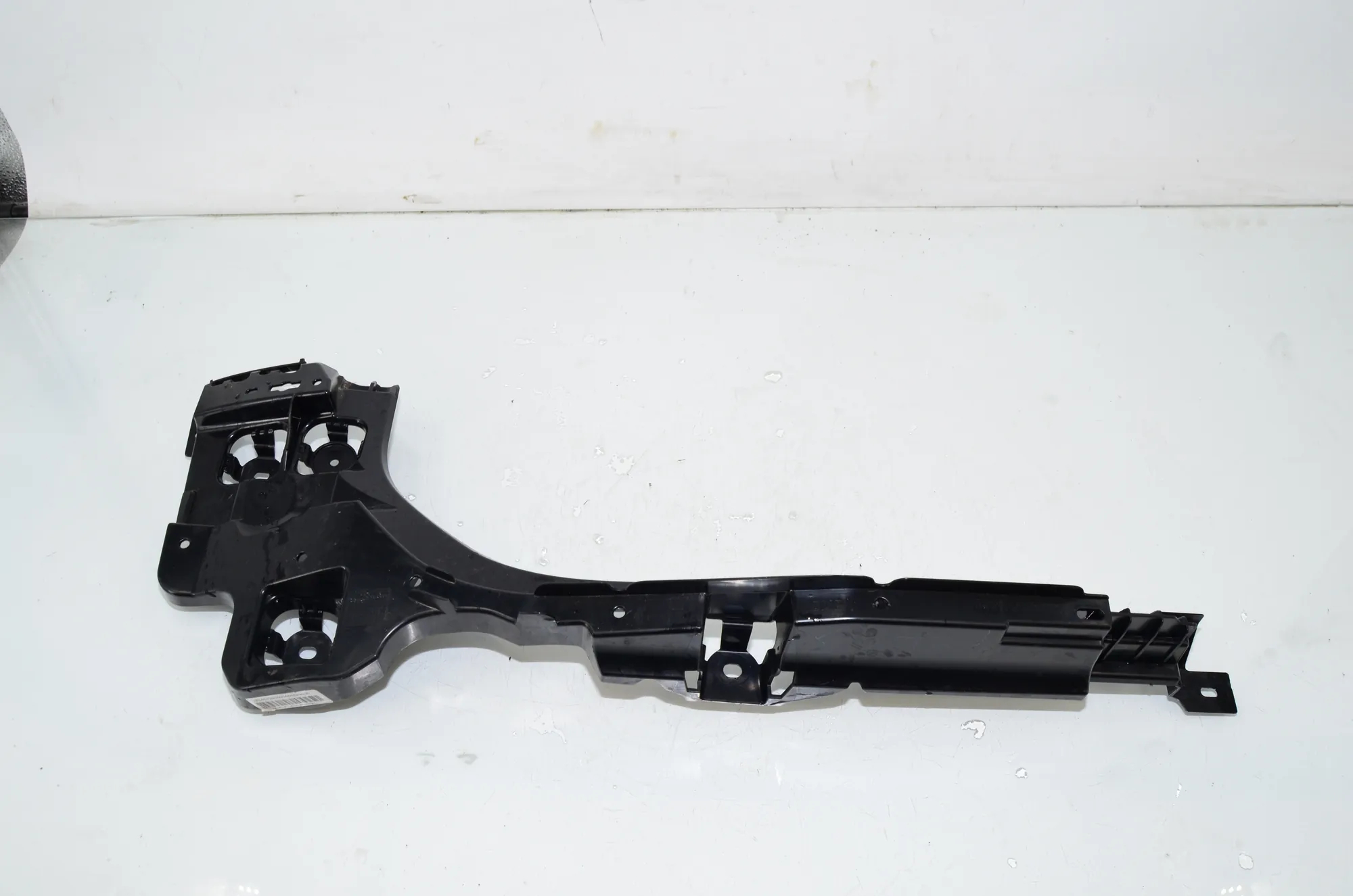 Rear Left Bumper Bracket – OEM 5A1CC61 · BMW 3 Touring (G21) (2019 - -) 318 i 2023