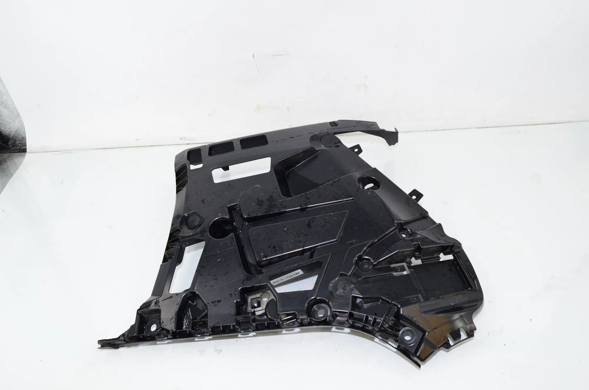 Rear Right Bumper Bracket – OEM 5A1CC66 · BMW 3 Touring (G21) (2019 - -) 318 i 2023 – 2