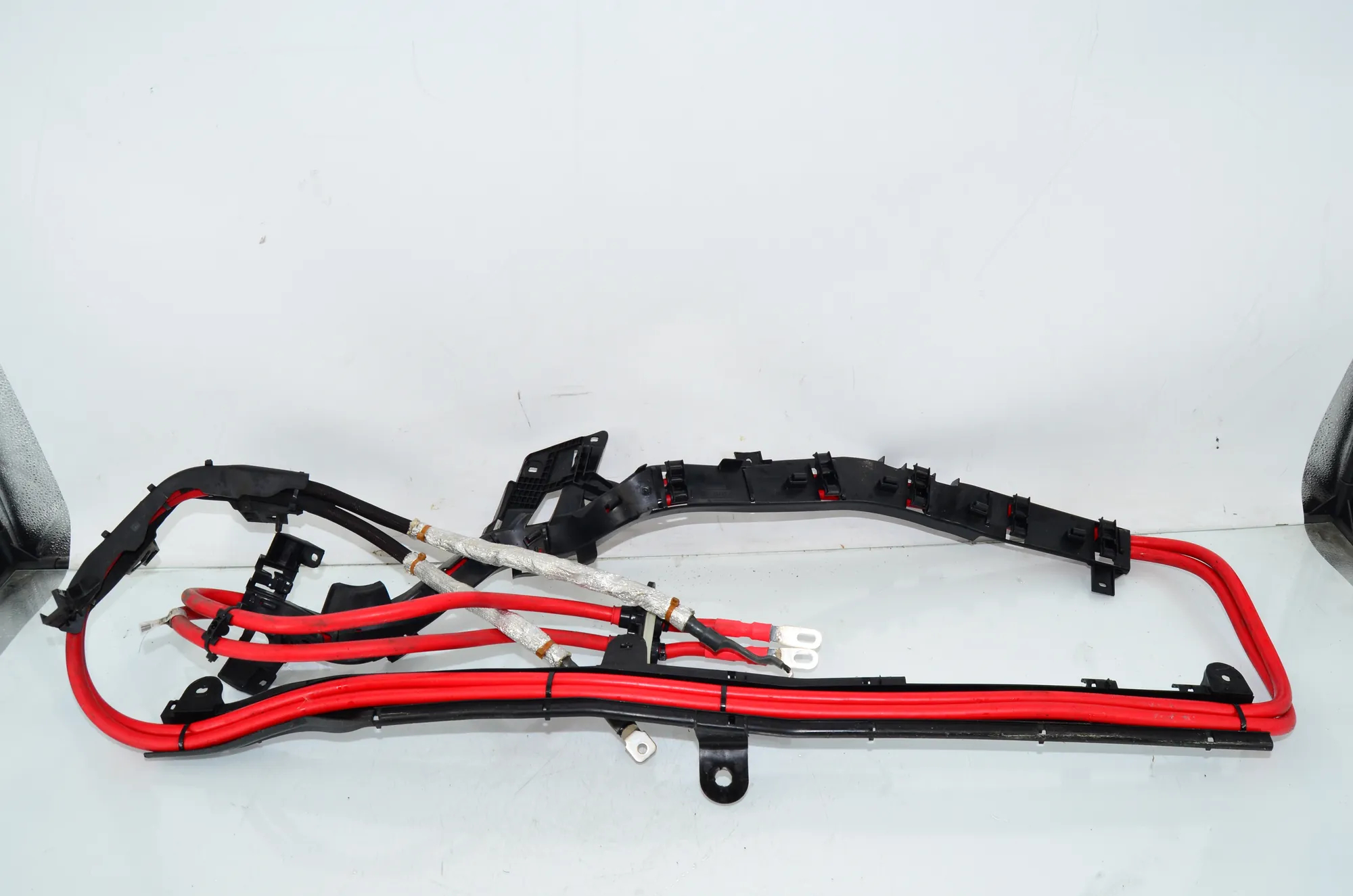 Positive Battery Cable – OEM 6807323 · BMW 5 (G30) (2016 - -) M 550 d xDrive 2020 – 2