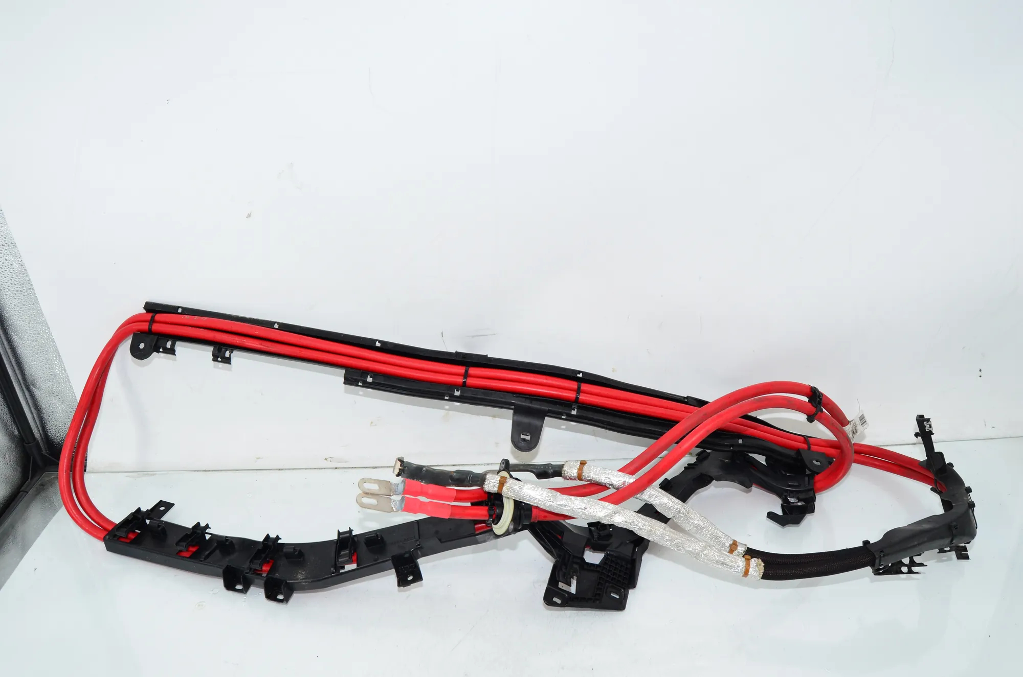 Positive Battery Cable – OEM 6807323 · BMW 5 (G30) (2016 - -) M 550 d xDrive 2020