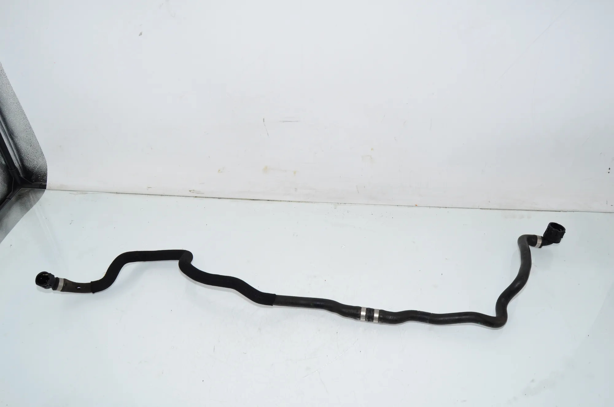 Coolant Hose Pipe – OEM 8602633 · BMW 5 (G30) (2016 - -) M 550 d xDrive 2020 – 3