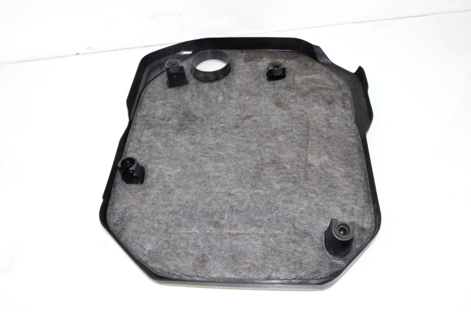 Engine Cover – OEM 8571307 · BMW 5 (G30) (2016 - -) M 550 d xDrive 2020 – 3