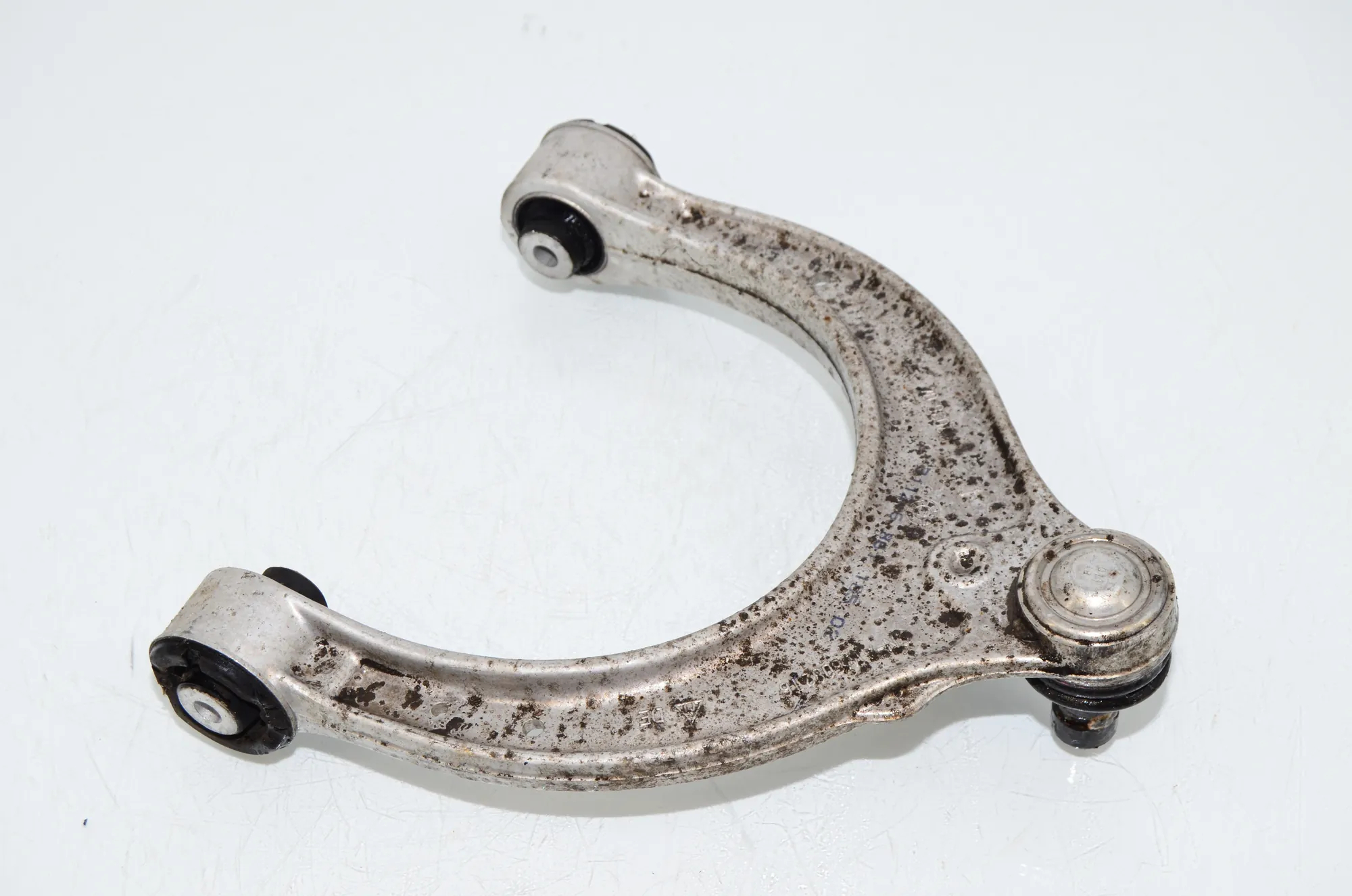 Front Right Upper Control Arm – OEM 6861185 · BMW 5 Touring (G31) (2017 - -) 520 d 2019 – 2