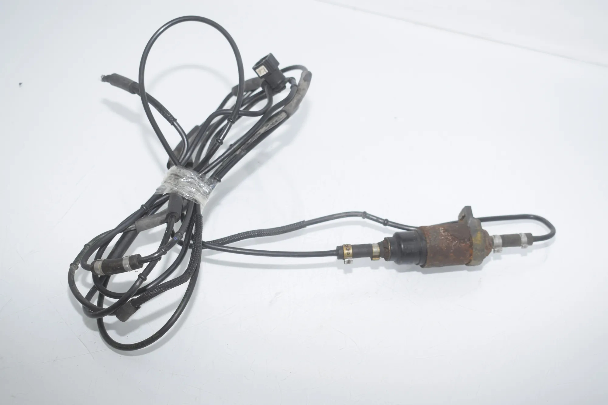 Webasto Heater Fuel Pipe Hose – OEM 64129181458 · BMW 5 Touring (F11) 530 d xDrive 2011 – 3