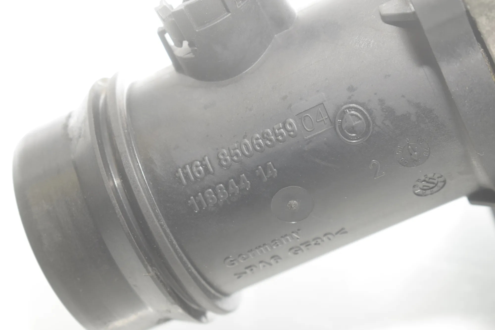 Throttle Body – OEM 7810752 · BMW 5 Touring (F11) 530 d xDrive 2011 – 4