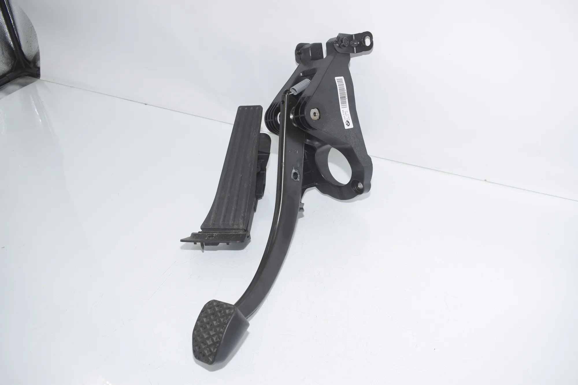 Brake Pedal – OEM 6799925 · BMW i3 (I01) s Electric 2022 – 3