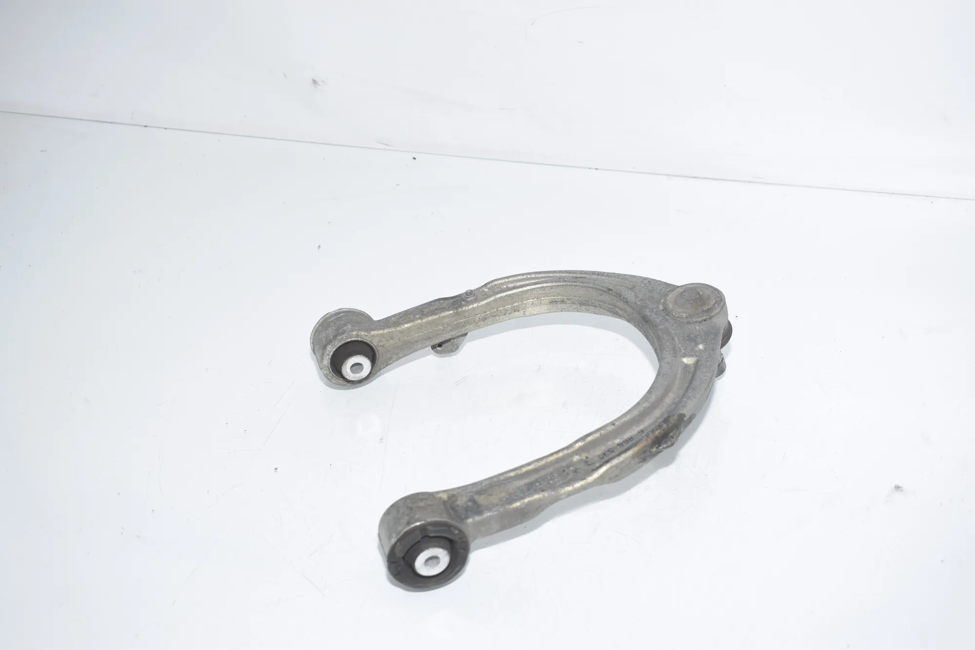 Front Left Upper Control Arm – OEM 6868530 · BMW 7 (G11, G12) 750 d, Ld xDrive 2016 – 2