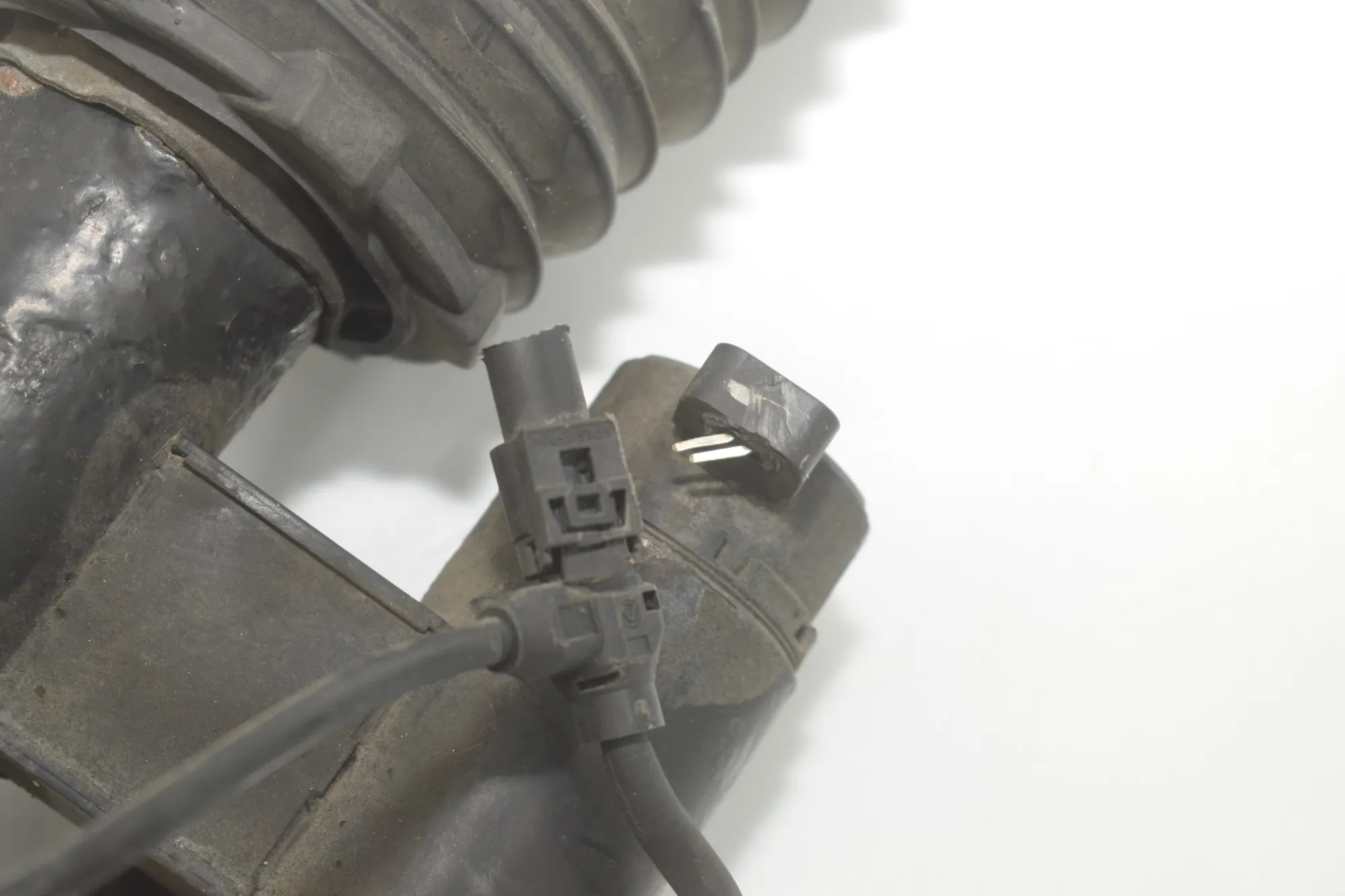 Front Left Shock Absorber – OEM 6877559 · BMW 7 (G11, G12) 750 d, Ld xDrive 2016 – 2