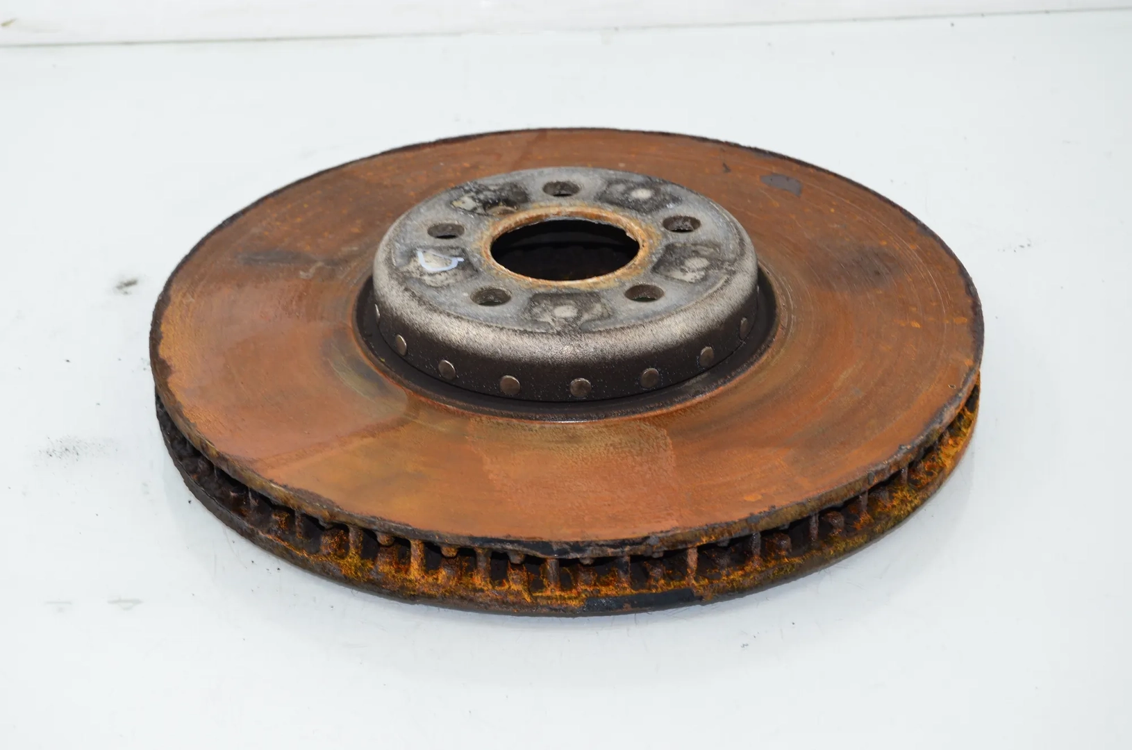 Front Right Brake Disc – OEM 6875284 · BMW 7 (G11, G12) 750 d, Ld xDrive 2016 – 2