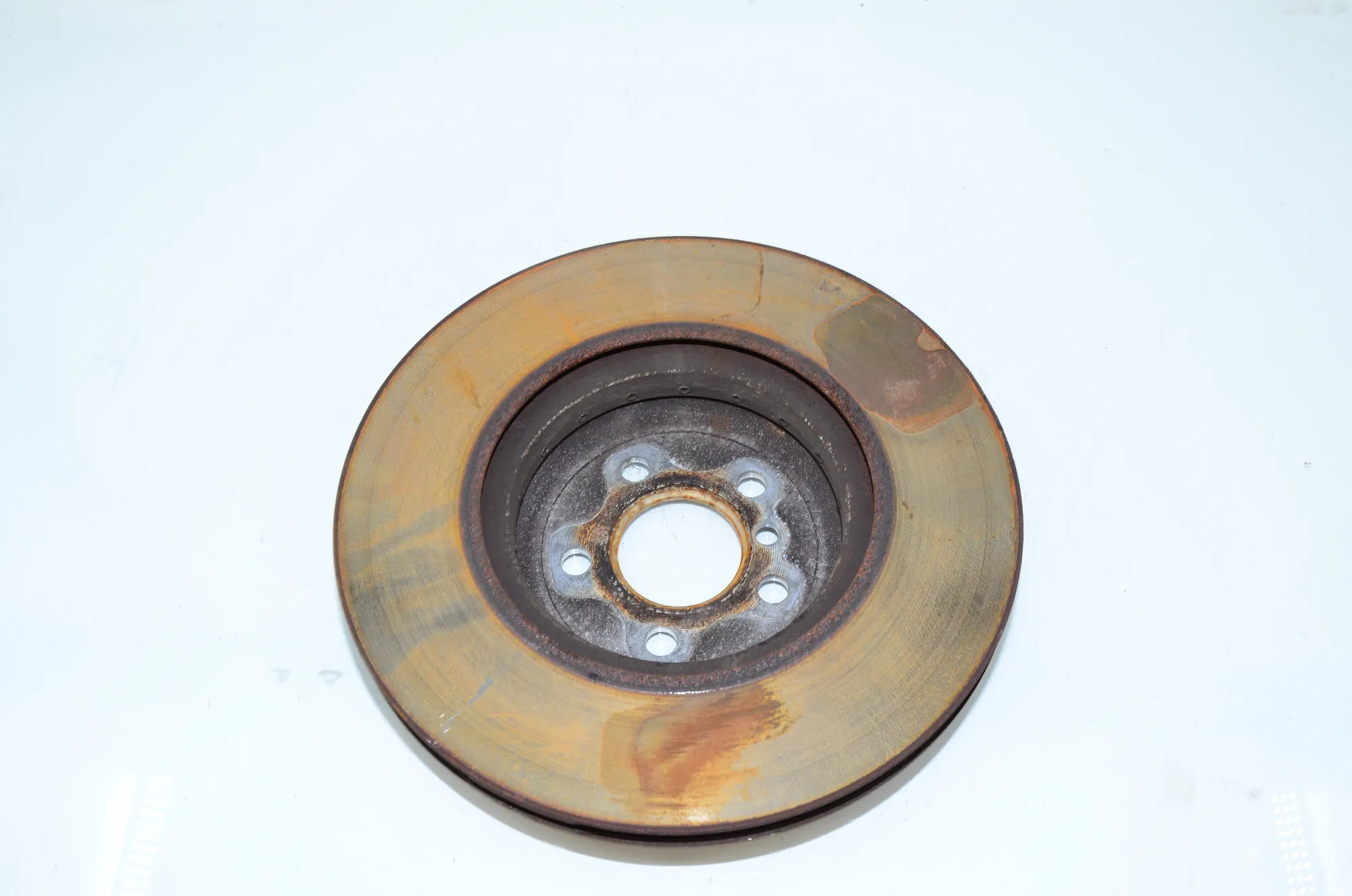 Rear Right Brake Disc – OEM 8853554 · BMW 7 (G11, G12) 750 d, Ld xDrive 2016 – 3