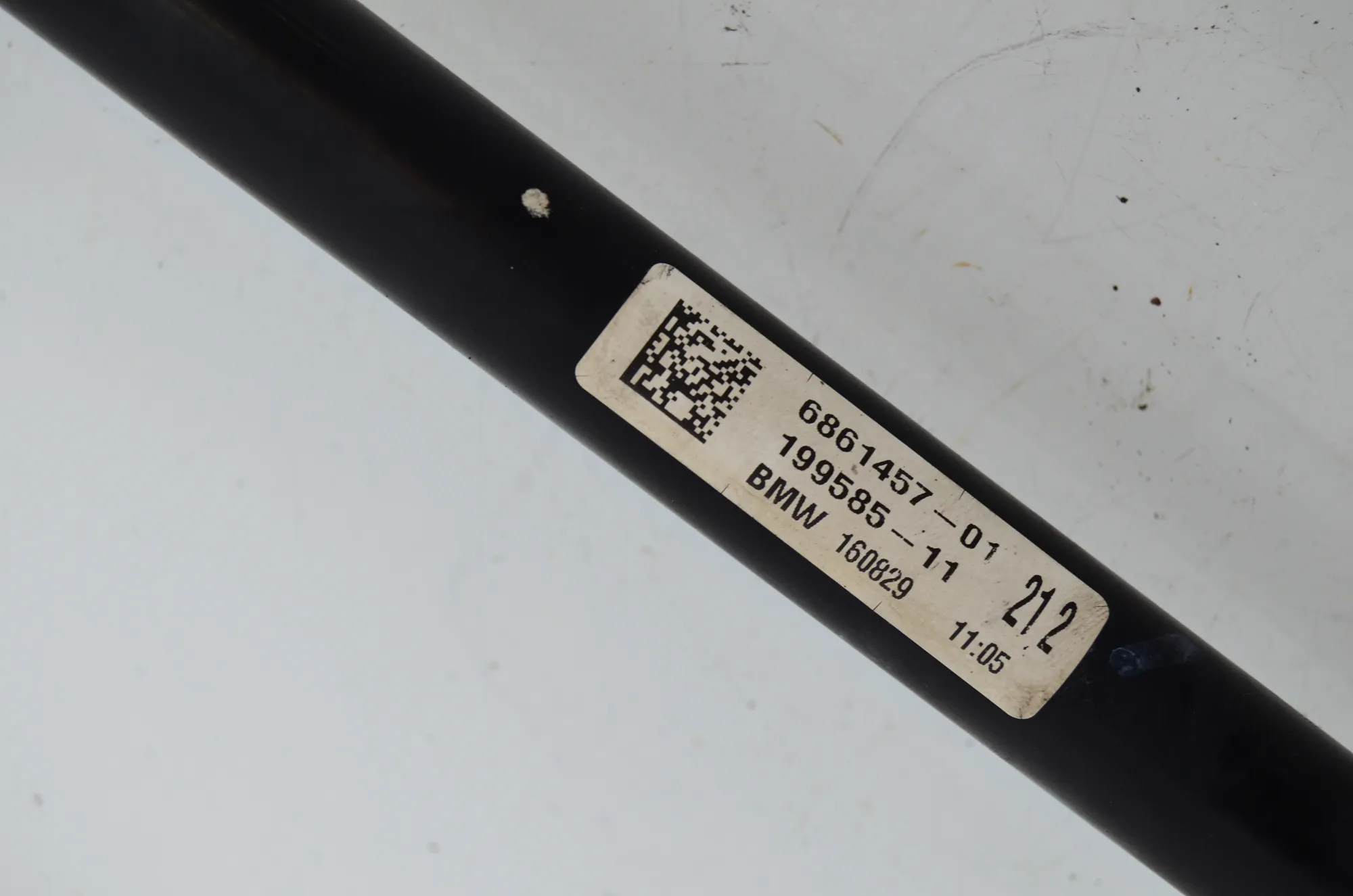 Rear Anti Roll Bar – OEM 6861457 · BMW 7 (G11, G12) 750 d, Ld xDrive 2016 – 4