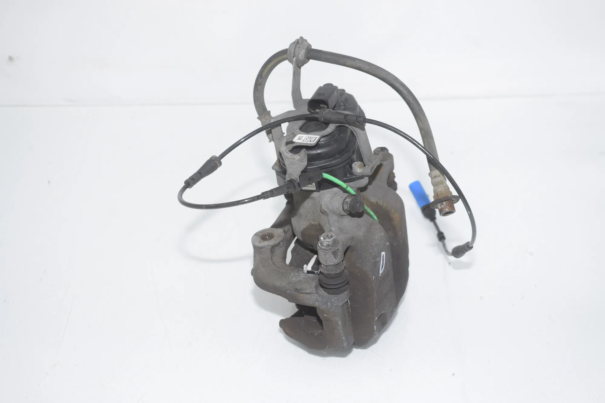 Rear Right Brake Caliper – OEM 6870572 · BMW 7 (G11, G12) 750 d, Ld xDrive 2016 – 2