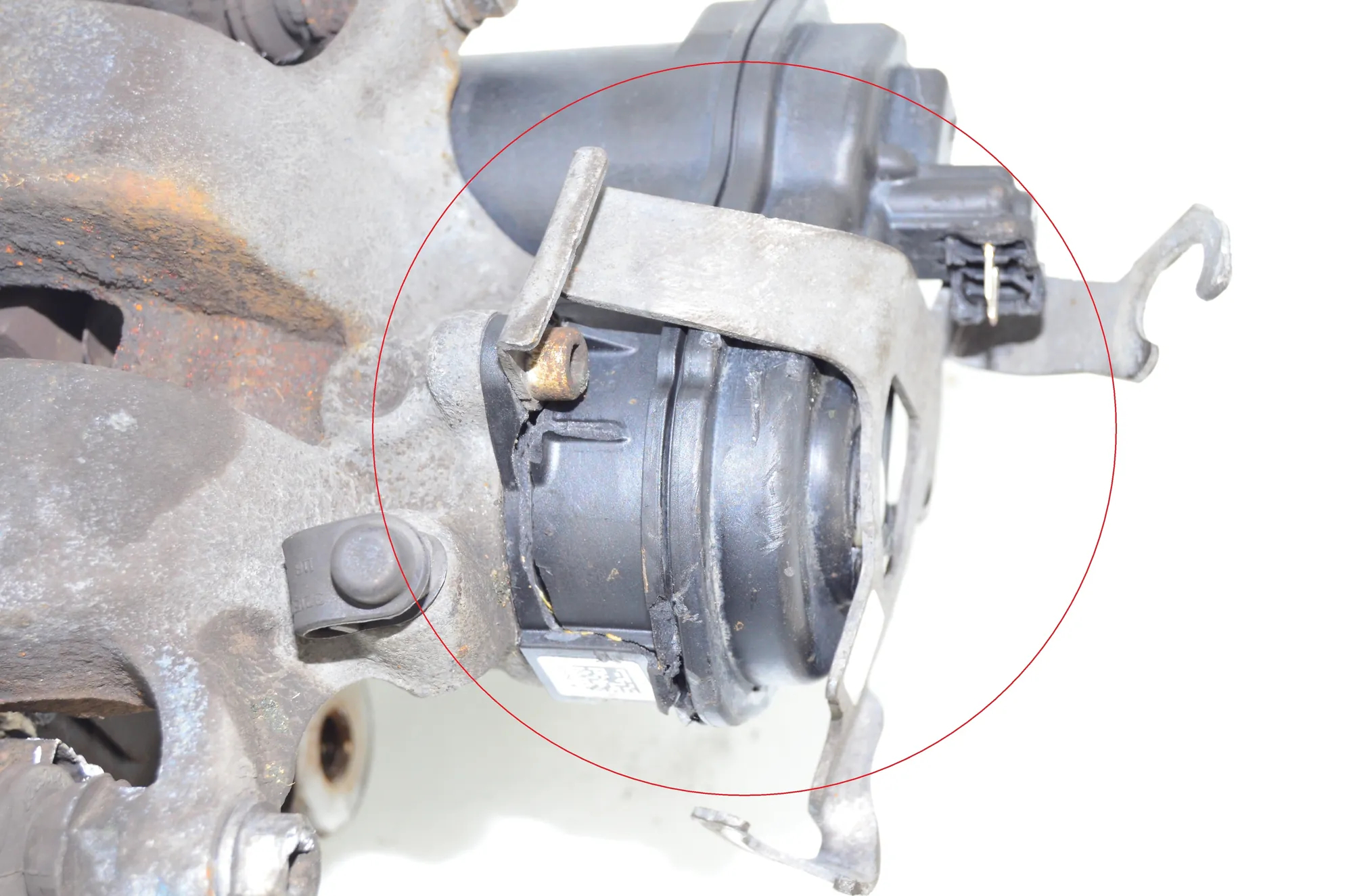 Rear Left Brake Caliper – OEM 6870571 · BMW 7 (G11, G12) 750 d, Ld xDrive 2016 – 3