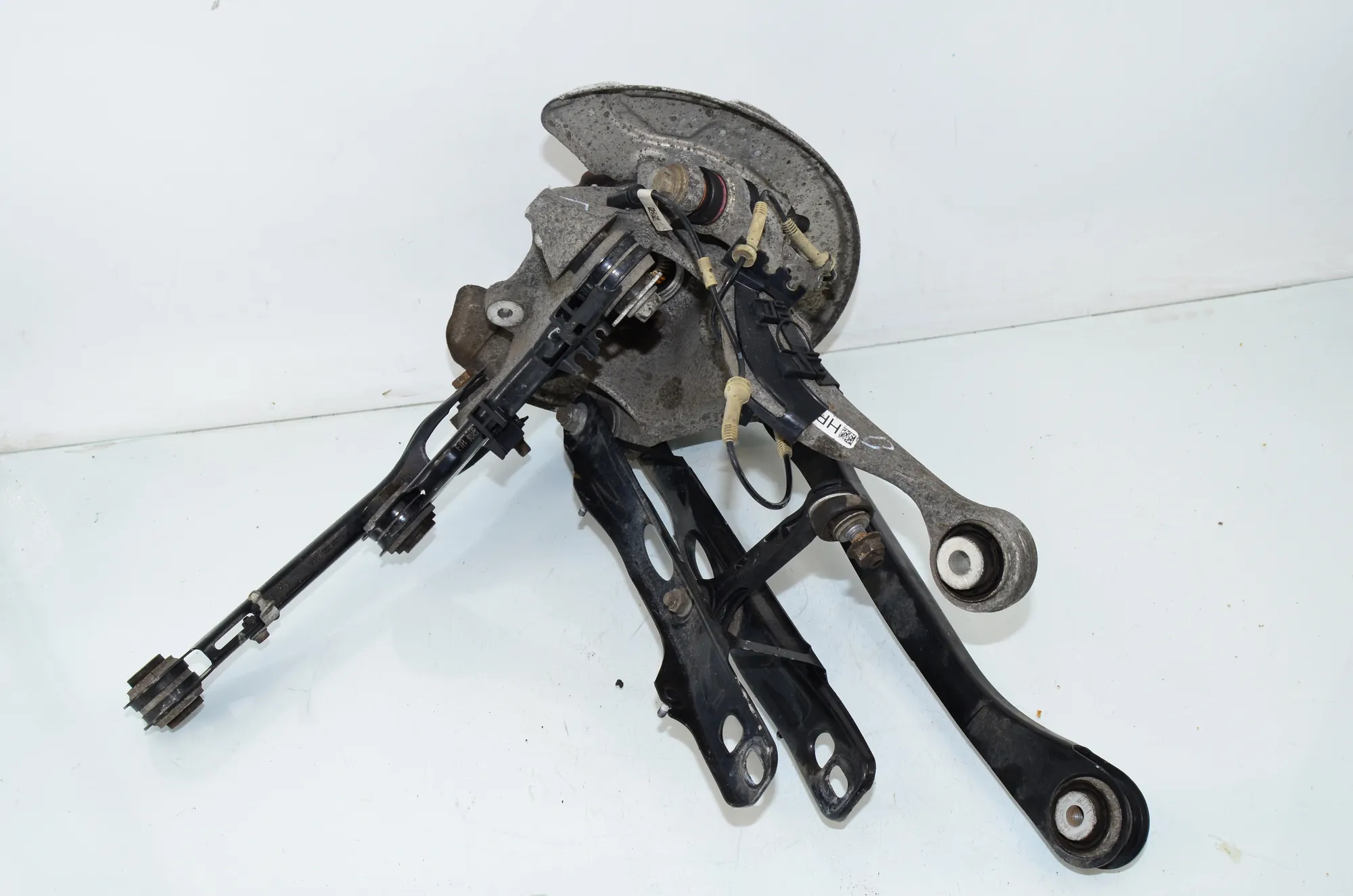 Rear Right Wheel Hub – OEM 6865662 · BMW 7 (G11, G12) 750 d, Ld xDrive 2016 – 3