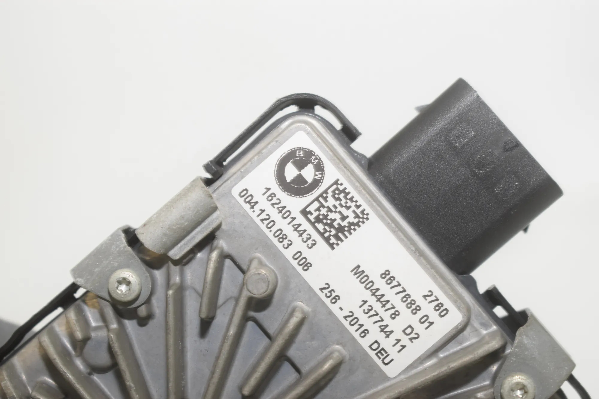 Transfer Case Motor – OEM 8677688 · BMW 7 (G11, G12) 750 d, Ld xDrive 2016 – 4