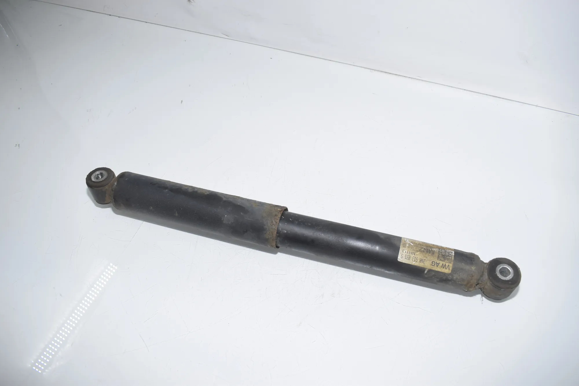 Rear Left Shock Absorber – OEM 2N0513031S · VW CRAFTER Furgon (SY_) (2016 - -) 2.0 TDI 2022 – 2
