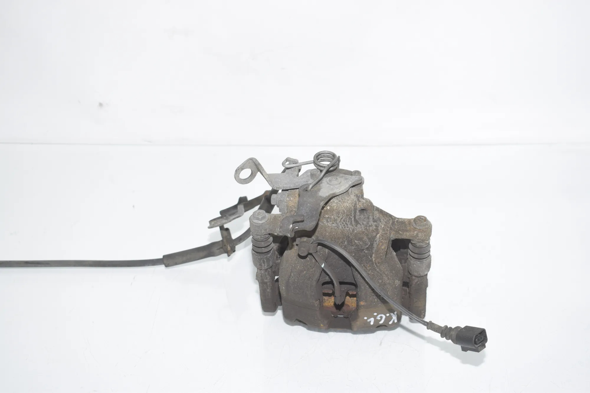Front Left Brake Caliper – OEM 2N0615123 · VW CRAFTER Furgon (SY_) (2016 - -) 2.0 TDI 2022