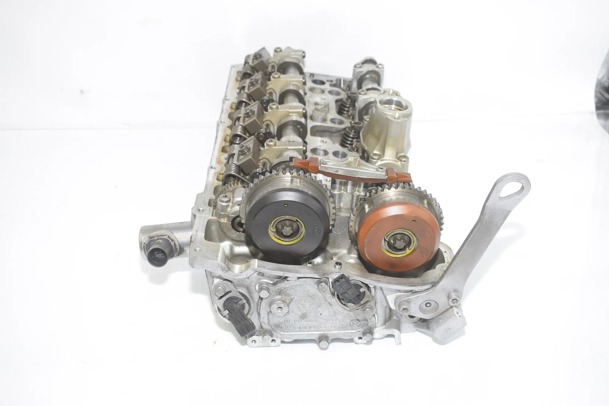 Left Side Engine Head – OEM 7604016 · BMW X5 (F15, F85) M 2018 – 3