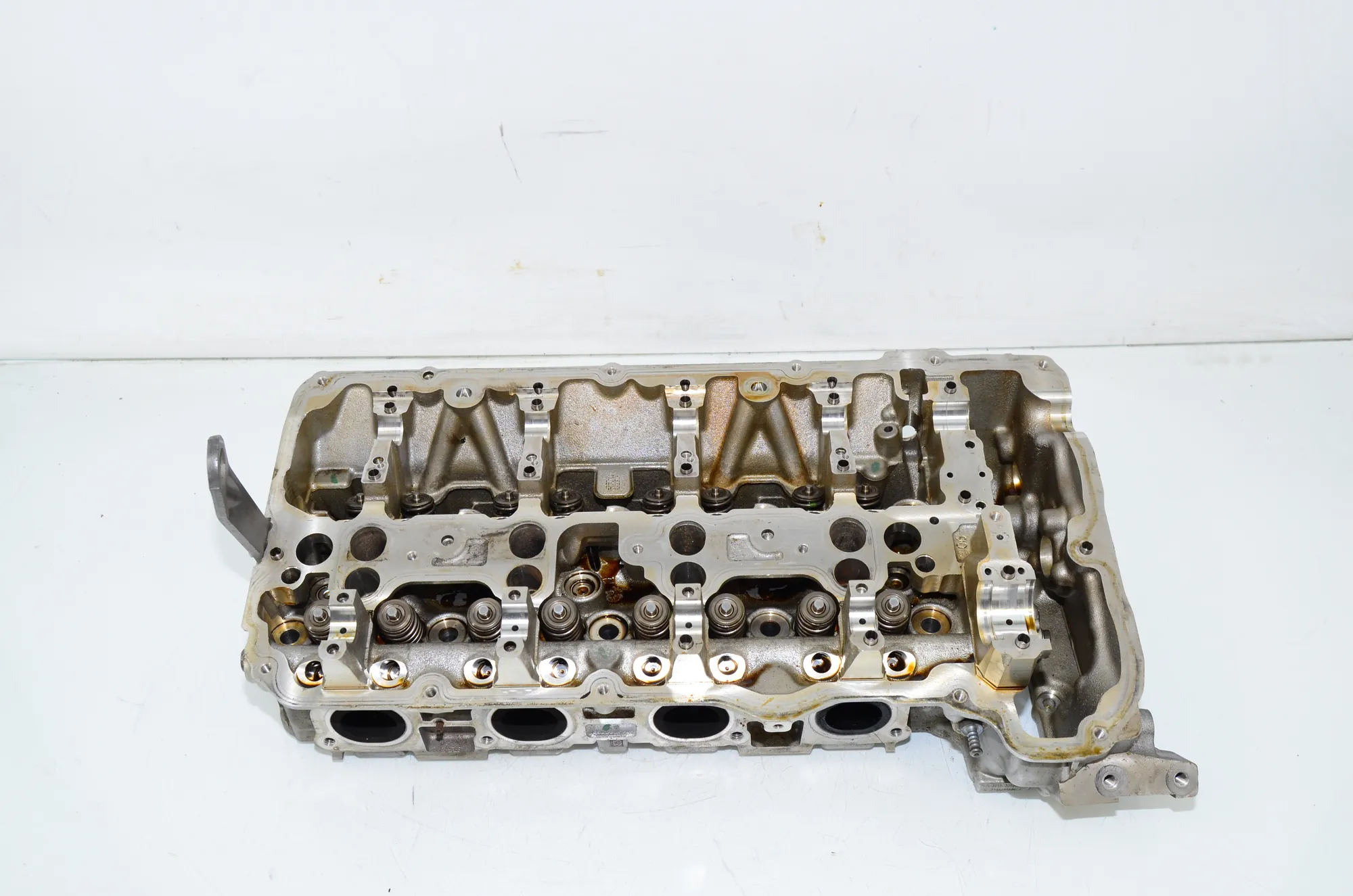 Right Side Engine Head – OEM 7603475 · BMW X5 (F15, F85) M 2018