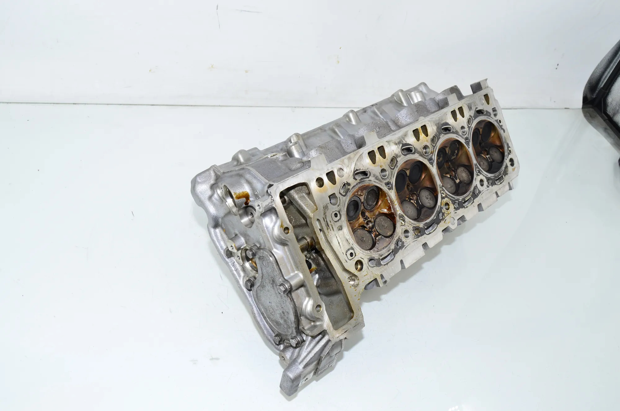 Right Side Engine Head – OEM 7603475 · BMW X5 (F15, F85) M 2018 – 6