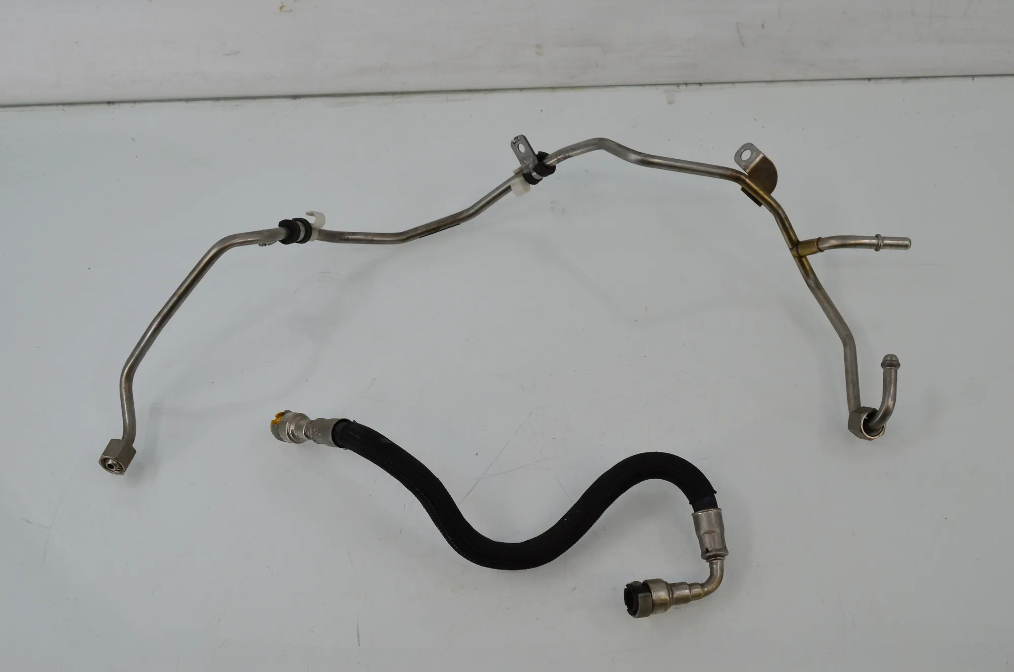 Fuel Pipe – OEM 7606563 · BMW X5 (F15, F85) M 2018