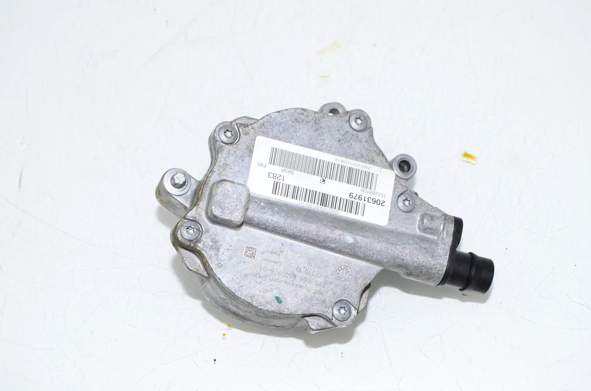Vacuum Pump – OEM 8605976 · BMW X5 (F15, F85) M 2018