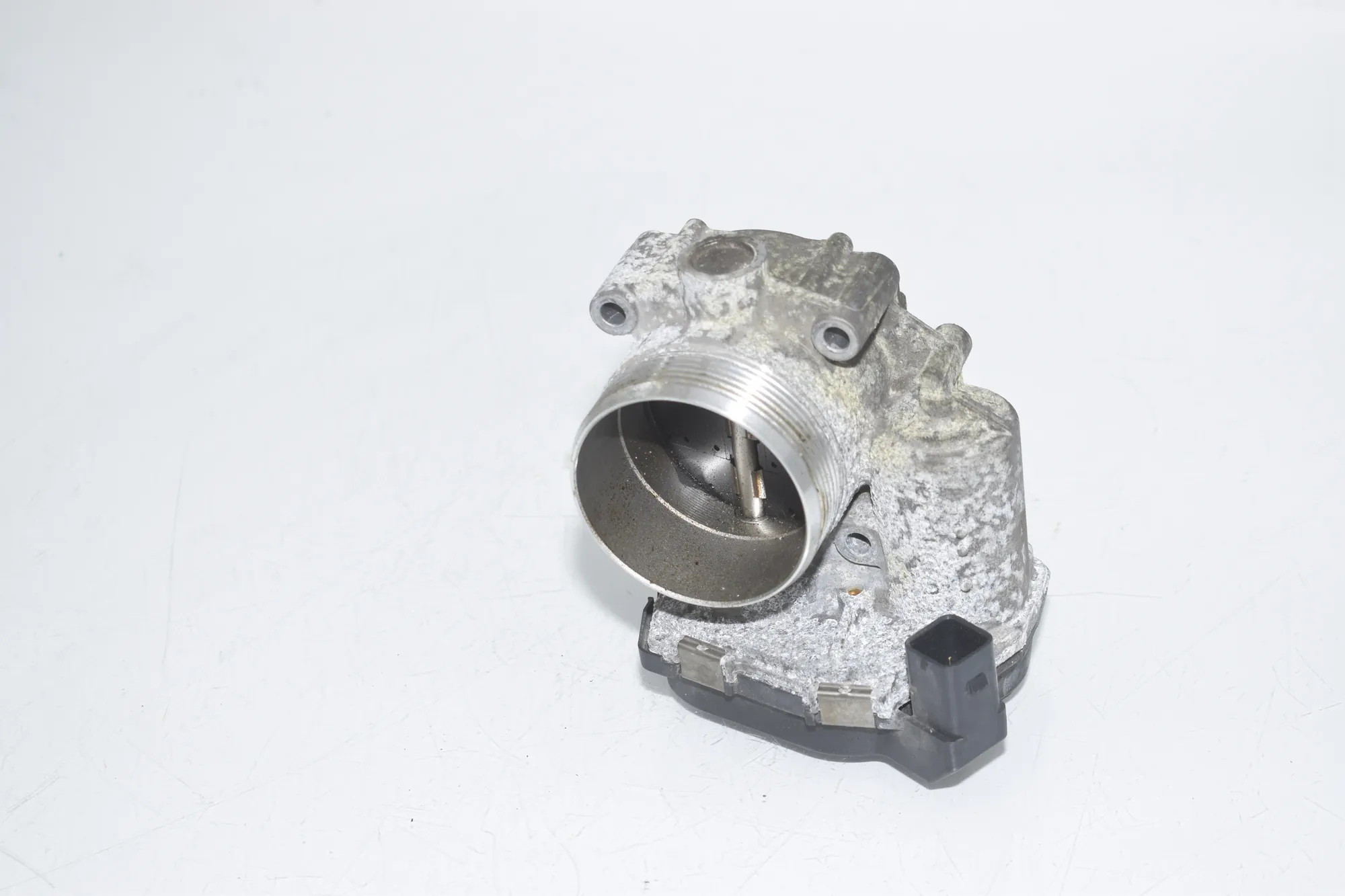 Throttle Body – OEM 7555944 · BMW X5 (F15, F85) M 2018 – 2
