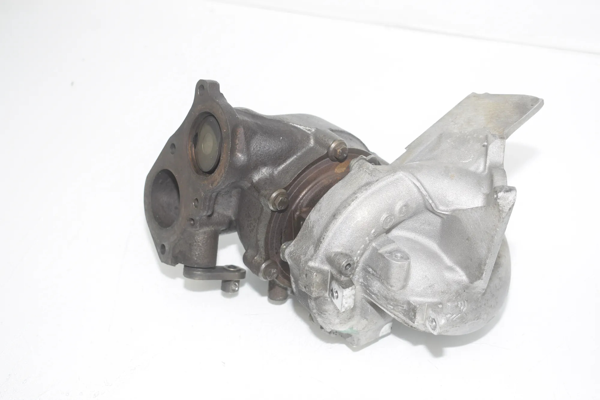 Turbocharger – OEM 8516124 · BMW 5 Touring (F11) M 550 d xDrive 2016 – 3