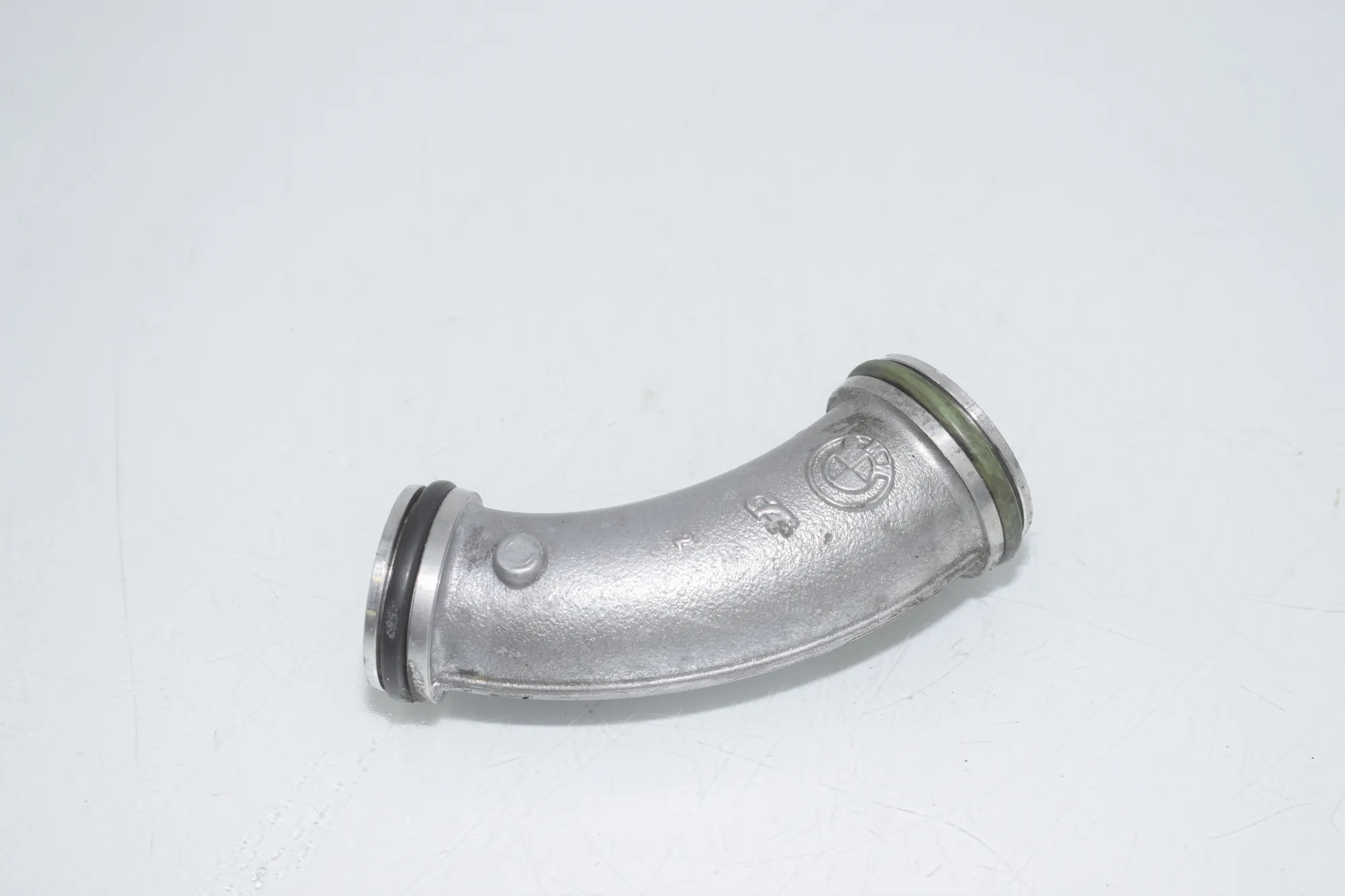 Intercooler Hose Pipe – OEM 8506388 · BMW 5 Touring (F11) M 550 d xDrive 2016