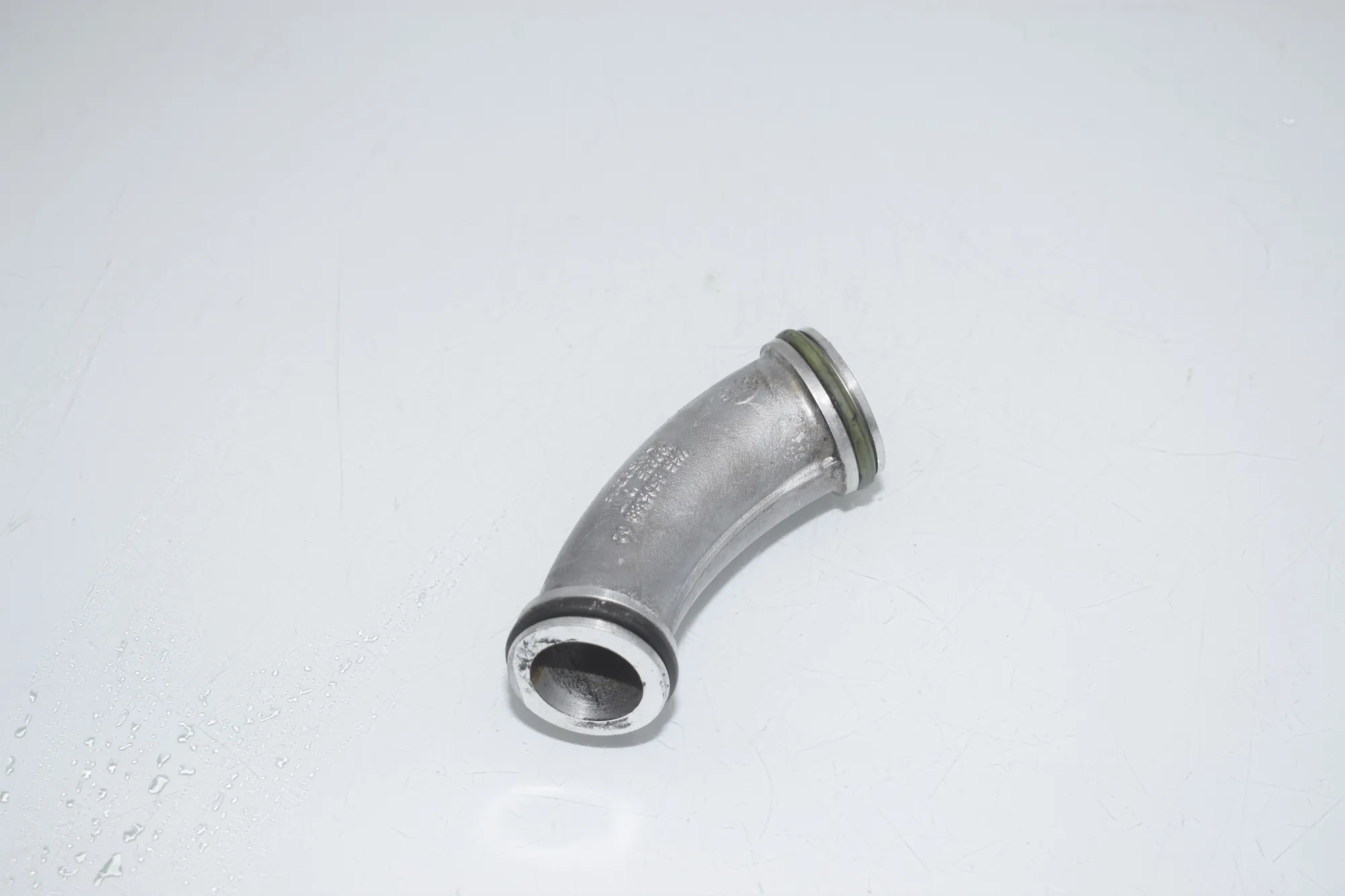 Intercooler Hose Pipe – OEM 8506388 · BMW 5 Touring (F11) M 550 d xDrive 2016 – 2