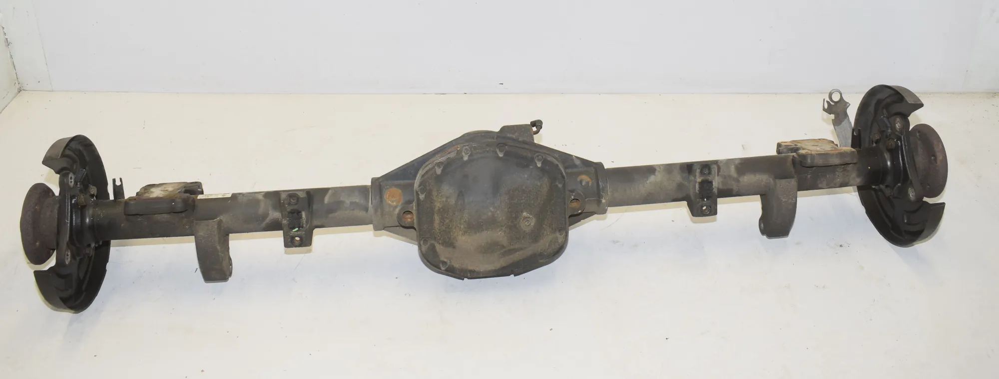 Rear Axle – OEM 2N0500029E · VW CRAFTER Furgon (SY_) (2016 - -) 2.0 TDI 2022 – 2