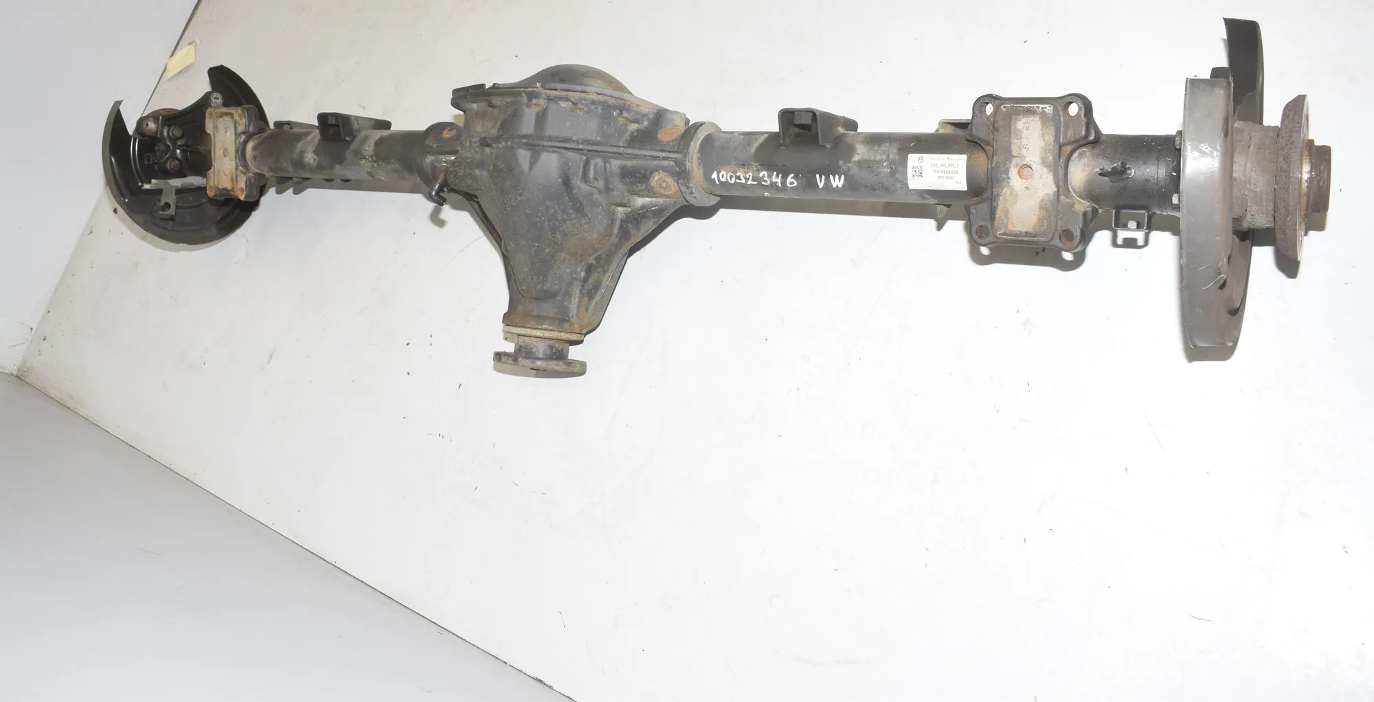 Rear Axle – OEM 2N0500029E · VW CRAFTER Furgon (SY_) (2016 - -) 2.0 TDI 2022 – 4