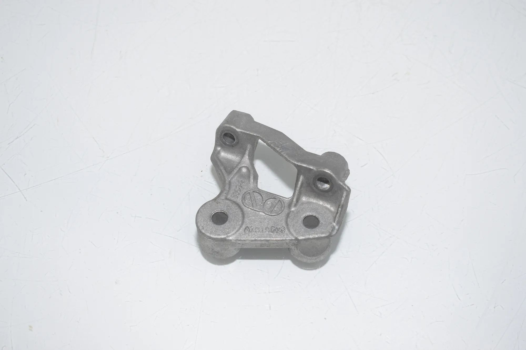 Fuel Pump Bracket – OEM 7058451 · BMW 5 Touring (G31) (2017 - -) 520 d 2019