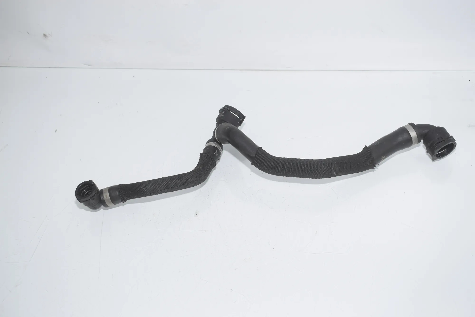 Coolant Hose Pipe – OEM 8592808 · BMW 5 Touring (G31) (2017 - -) 520 d 2019