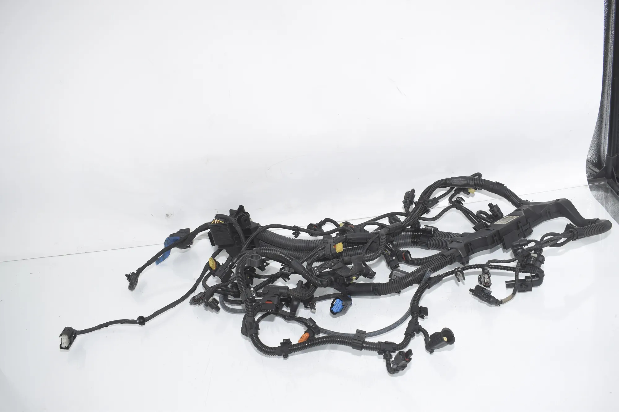 Engine Cable Harness – OEM 7360099 · BMW 5 Touring (G31) (2017 - -) 520 d 2019 – 2