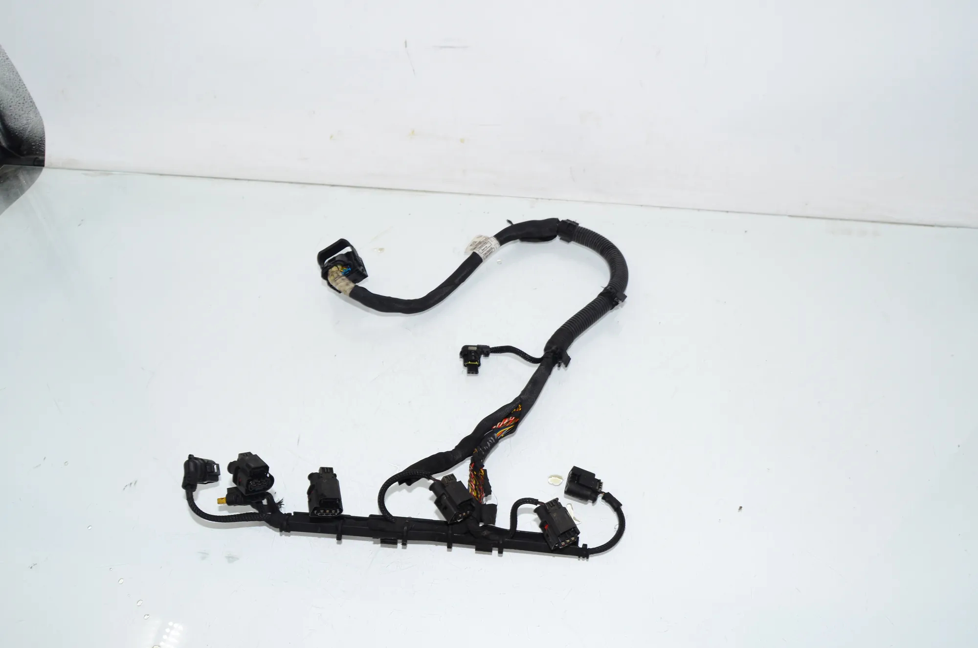 Fuel Injector Wire Connection – OEM 8581459 · BMW 5 Touring (G31) (2017 - -) 520 d 2019 – 2