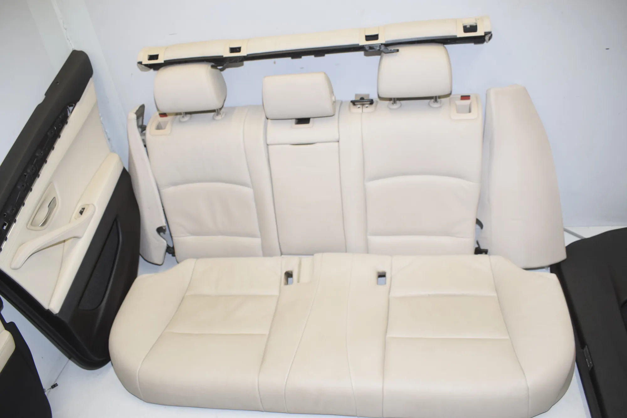 Seat set · BMW 5 Touring (F11) 530 d xDrive 2012 – 8